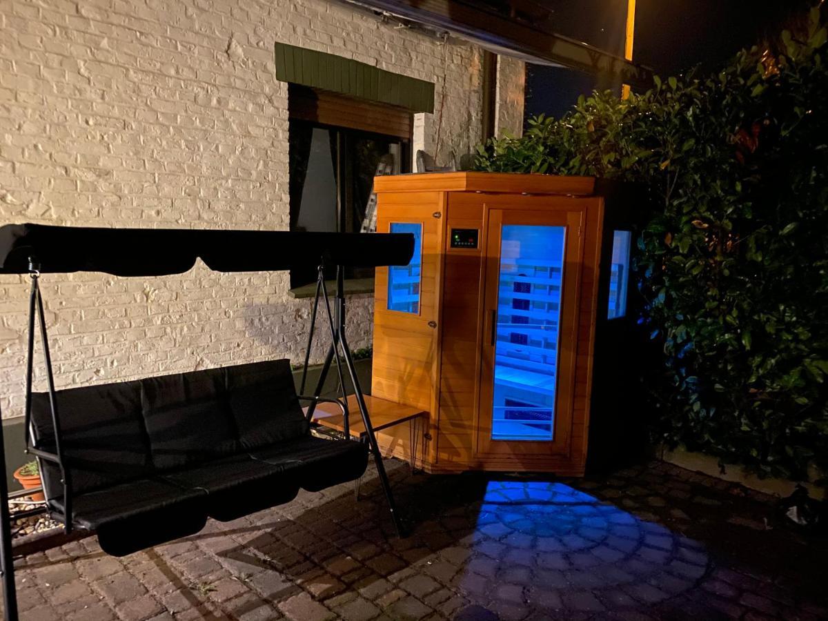Wohnen Direkt An Der Rheinpromenade Mit Whirlpool Und Sauna Gotterswickerhamm Esterno foto